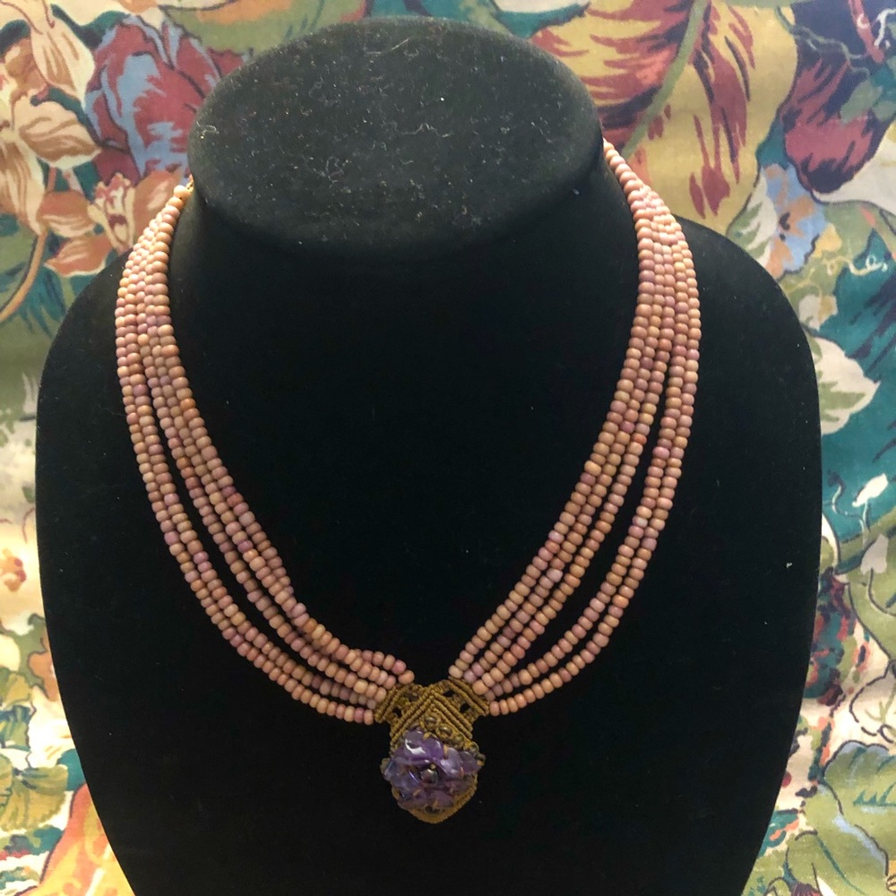 70’s macramé necklace